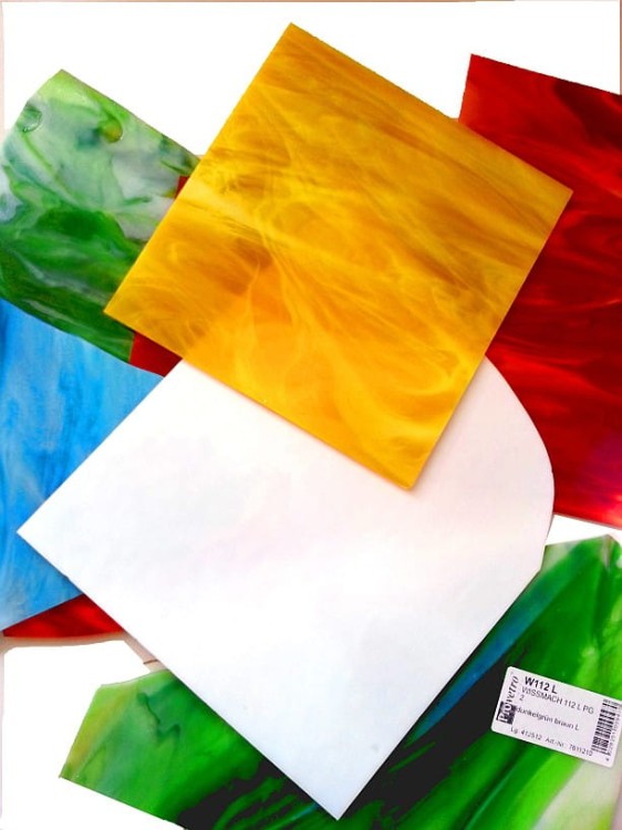 Stłuczka szkła witrażowego COE 96 do fusingu – Spectrum/Oceanside/Wissmach – 1 kg.jpg