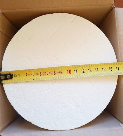 Widok dolnej części piecyka do topienia szkła w mikrofali pokazana średnica zewnętrzna 17 cm.jpg