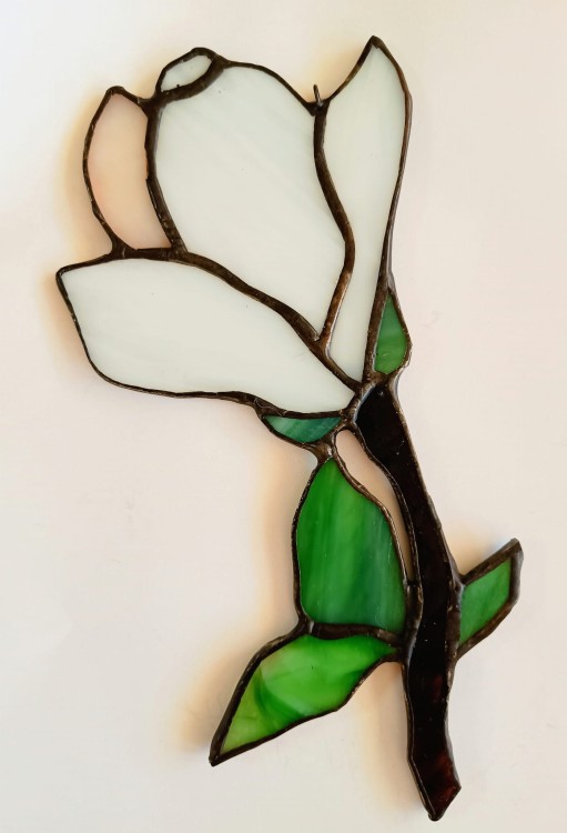 Zawieszka witrażowa magnolia biała Tiffany 20x11 cm.jpg